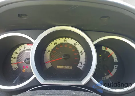 2014 Toyota Tacoma Prerunner V6 z USA, uszkodzony, nr VIN 3TMJU4GN6EM159952